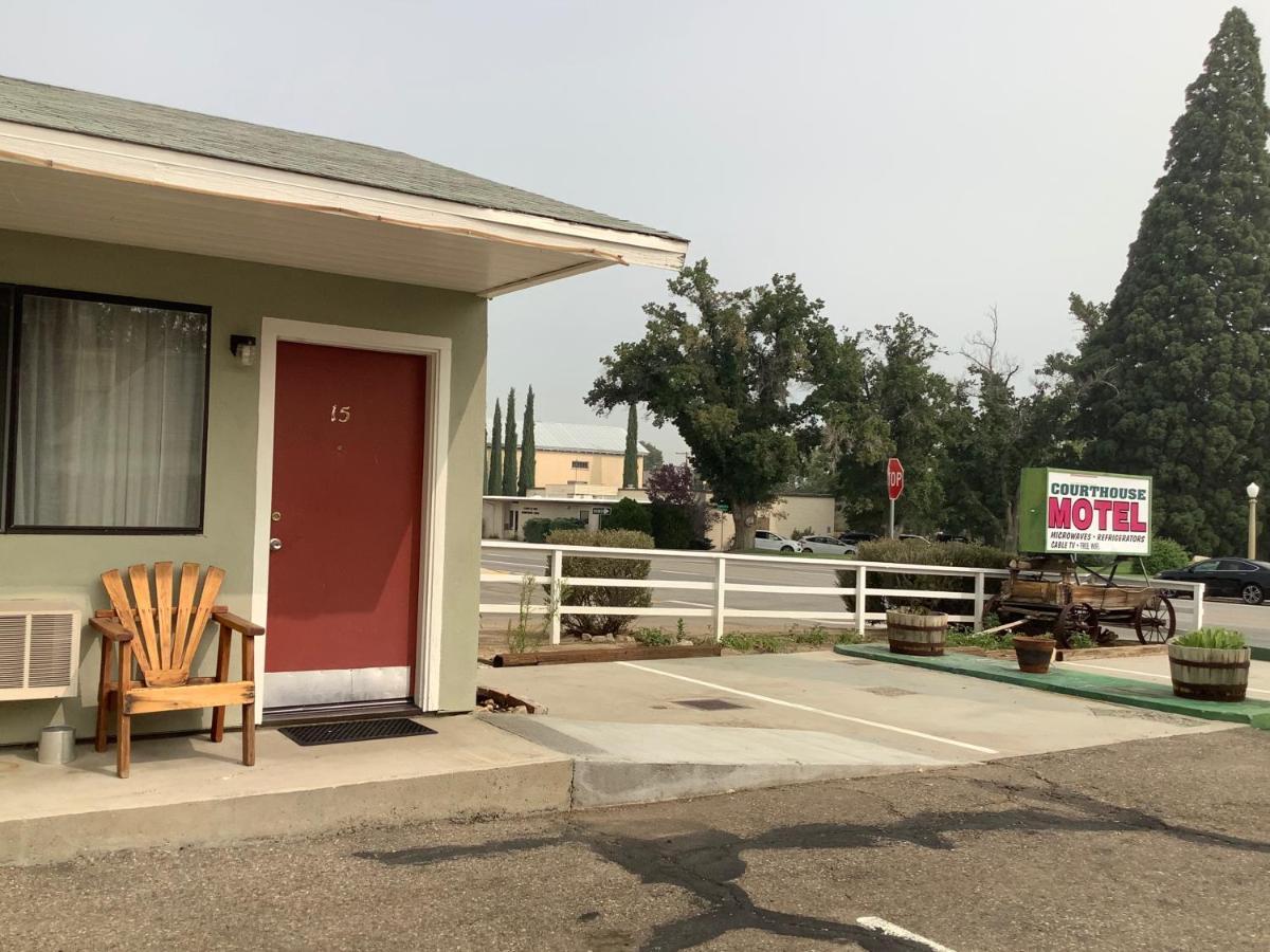 Independence Courthouse Motel ภายนอก รูปภาพ